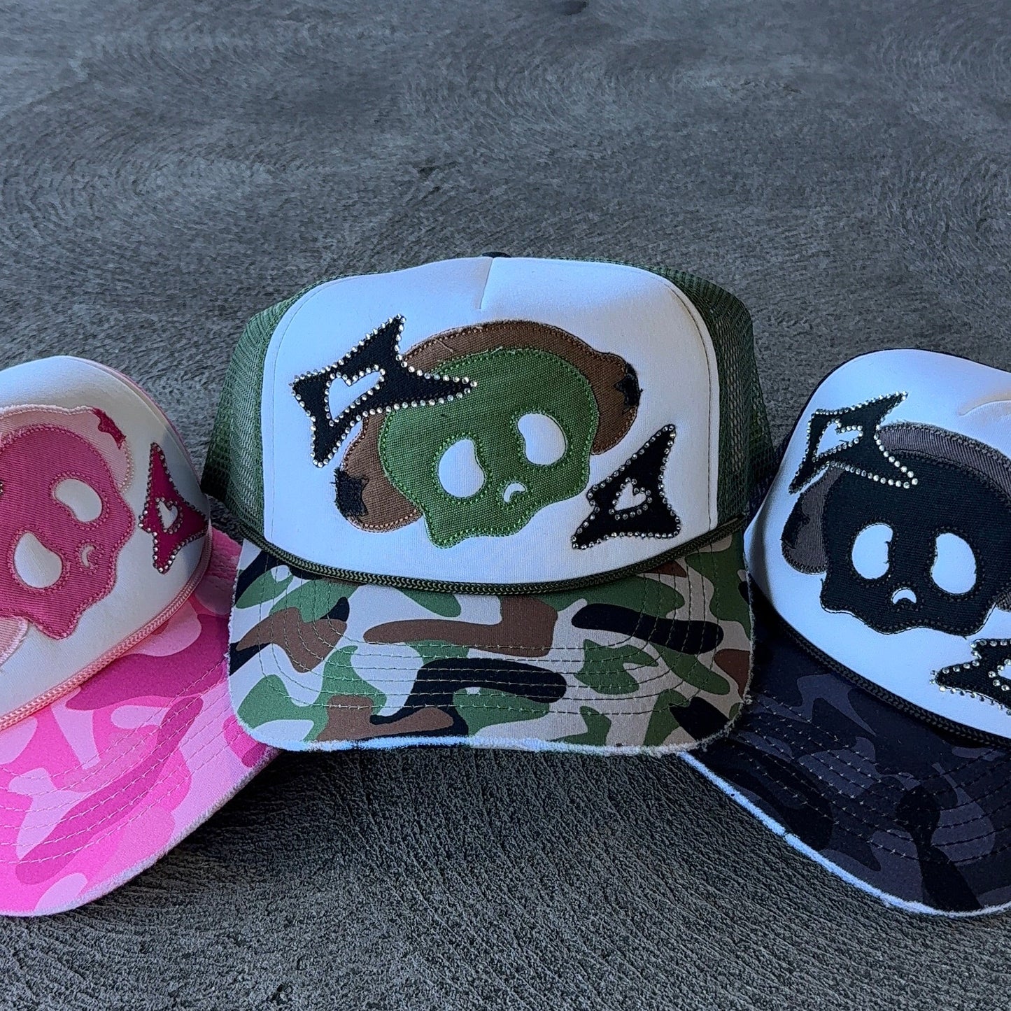 "ARMY" TWO-TONE TRUCKER HATS